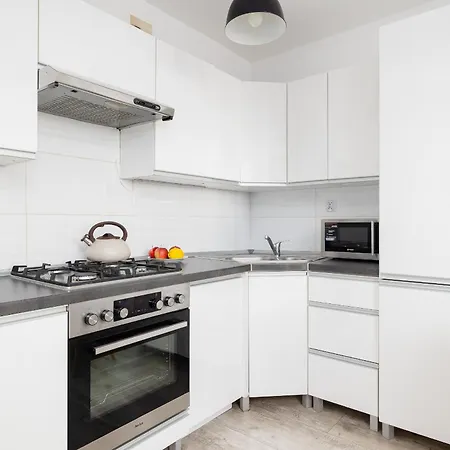 Uroczy Apartament Dla 4 Osob W Centrum Szczecina By Renters Appartement *