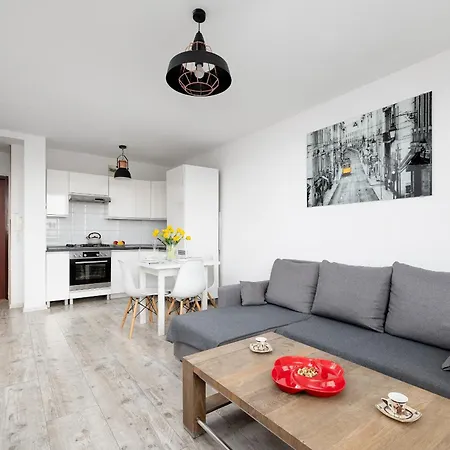 Uroczy Apartament Dla 4 Osob W Centrum Szczecina By Renters Szczecin